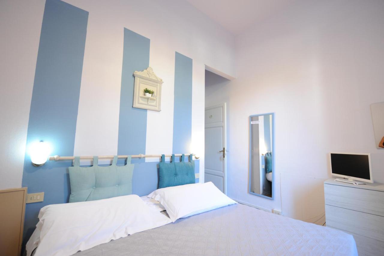 Hotel Le Giare Marina di Pietrasanta Exterior photo