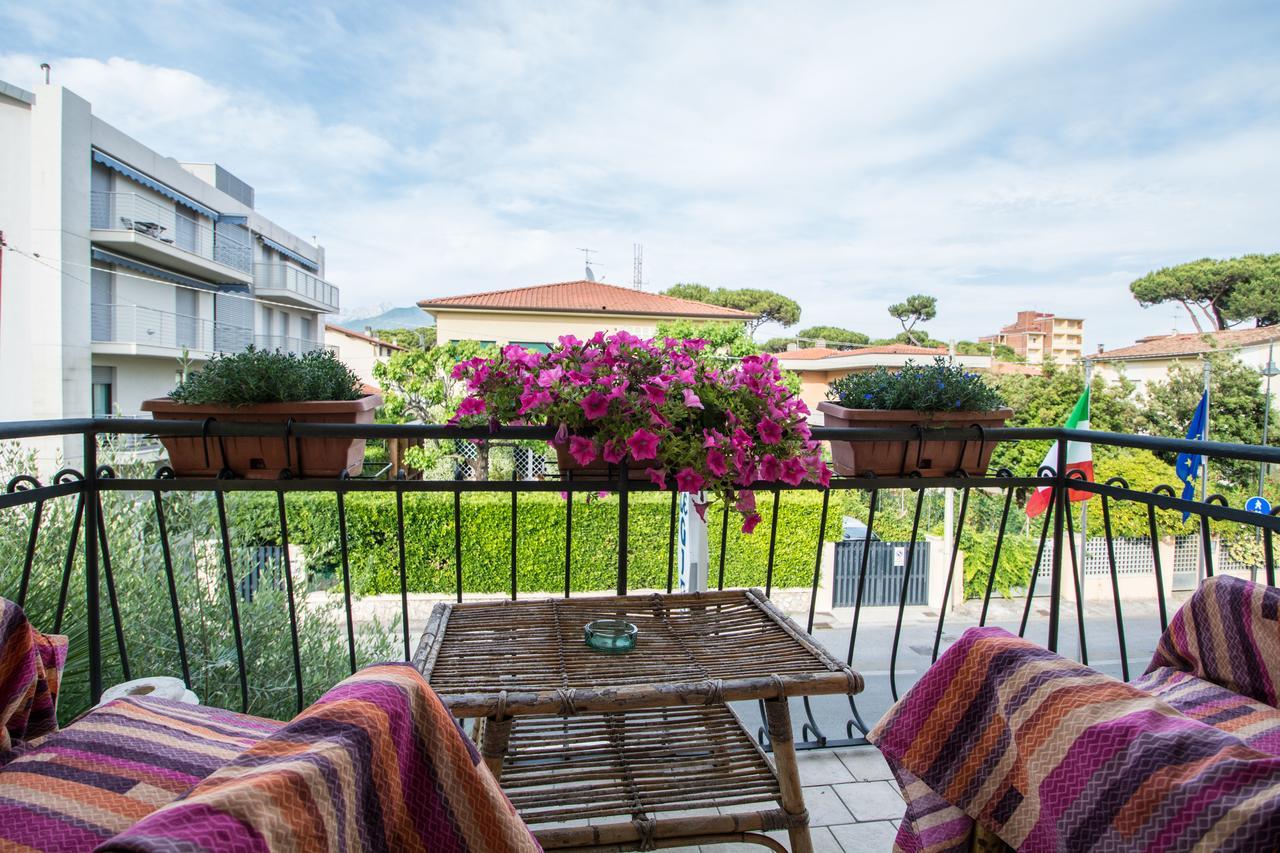Hotel Le Giare Marina di Pietrasanta Exterior photo
